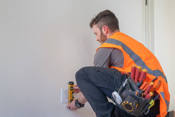 Best Circuit Breaker Repair  in Junction City, OR